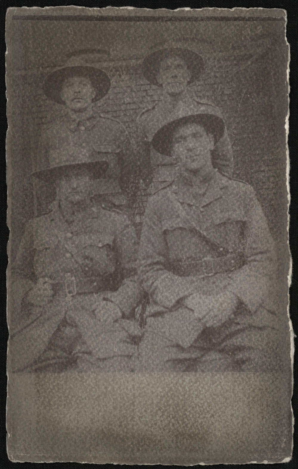 WWI Photograph Album - England [loose photo]