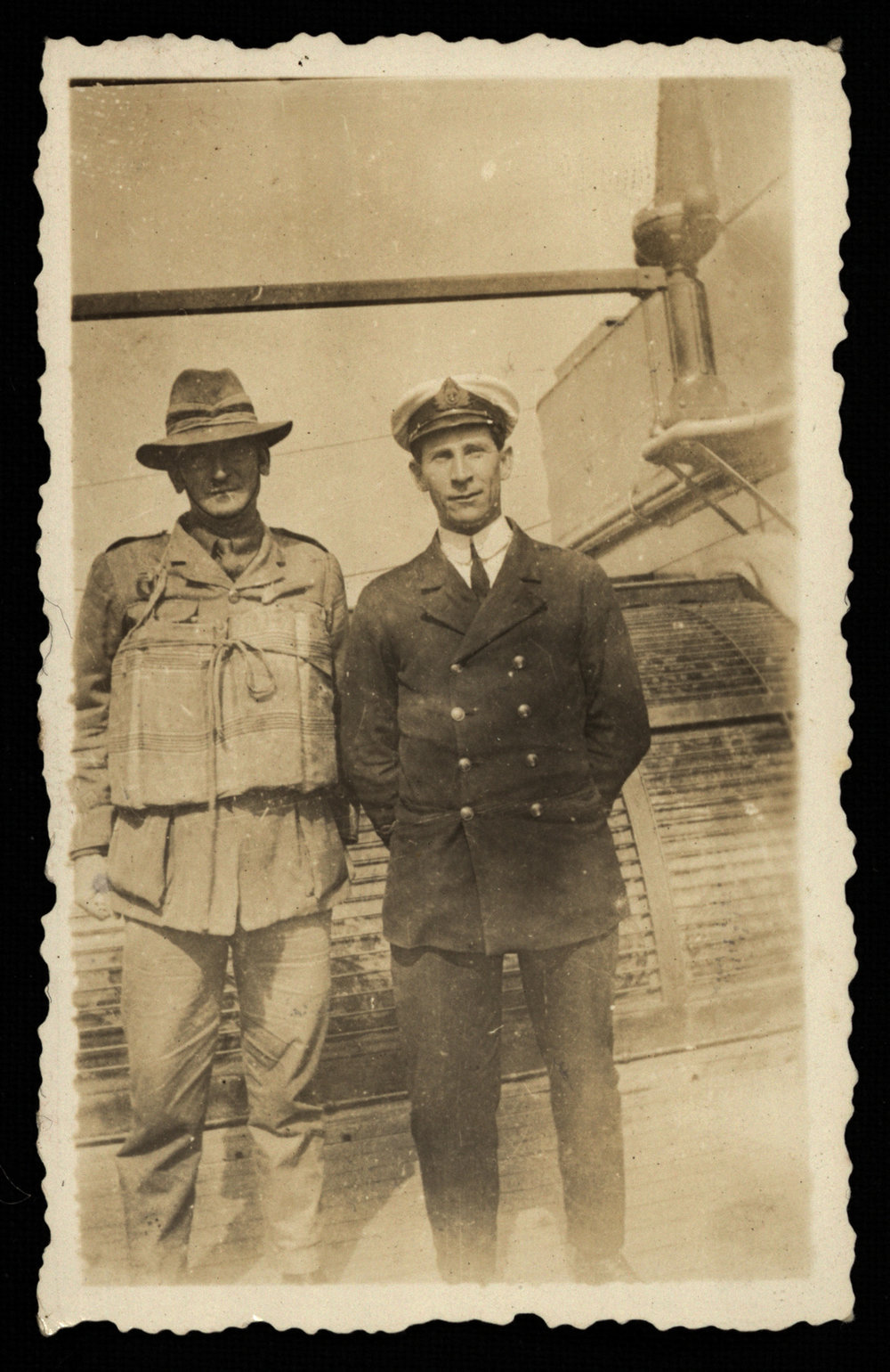 WWI Photograph Album - England [loose photo]
