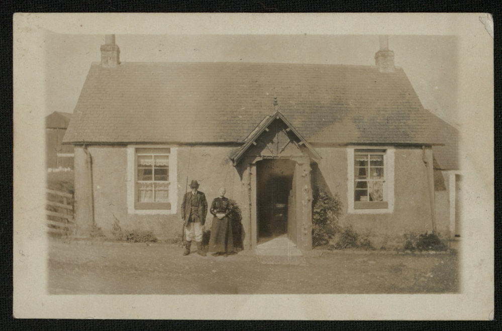 WWI Photograph Album - England [loose photo]