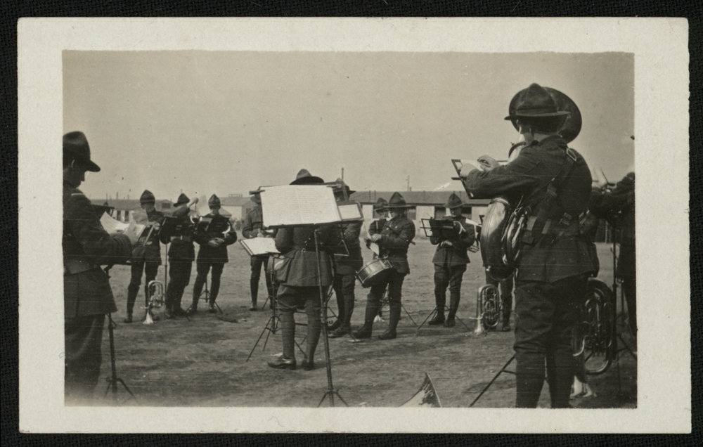 WWI Photograph Album - England [loose photo]