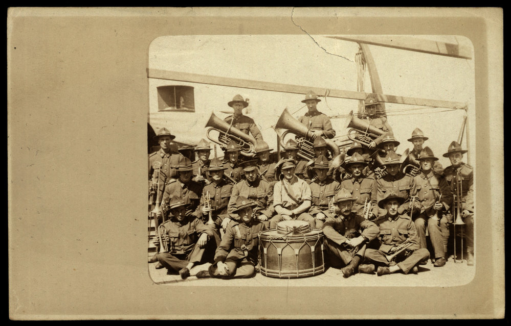 WWI Photograph Album - England [loose photo]