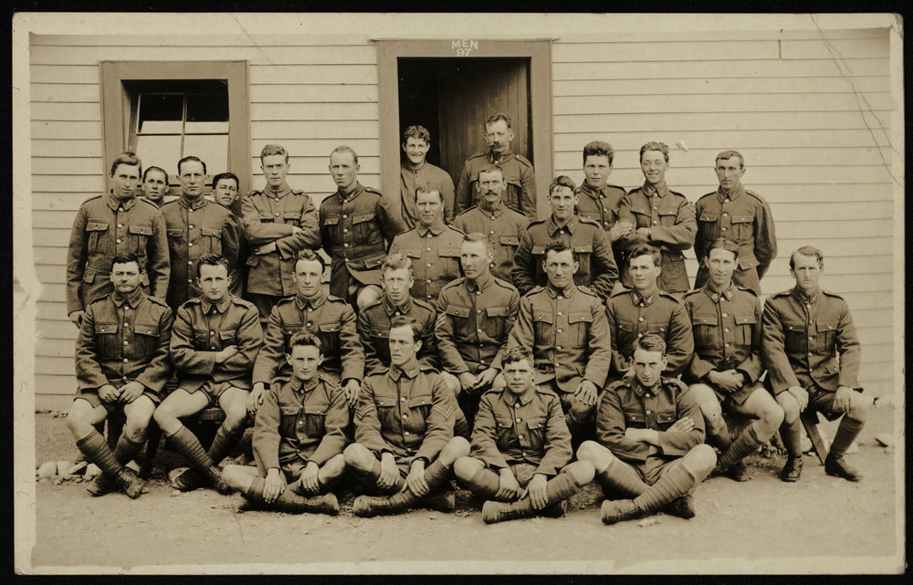 WWI Photograph Album - England [loose photo]