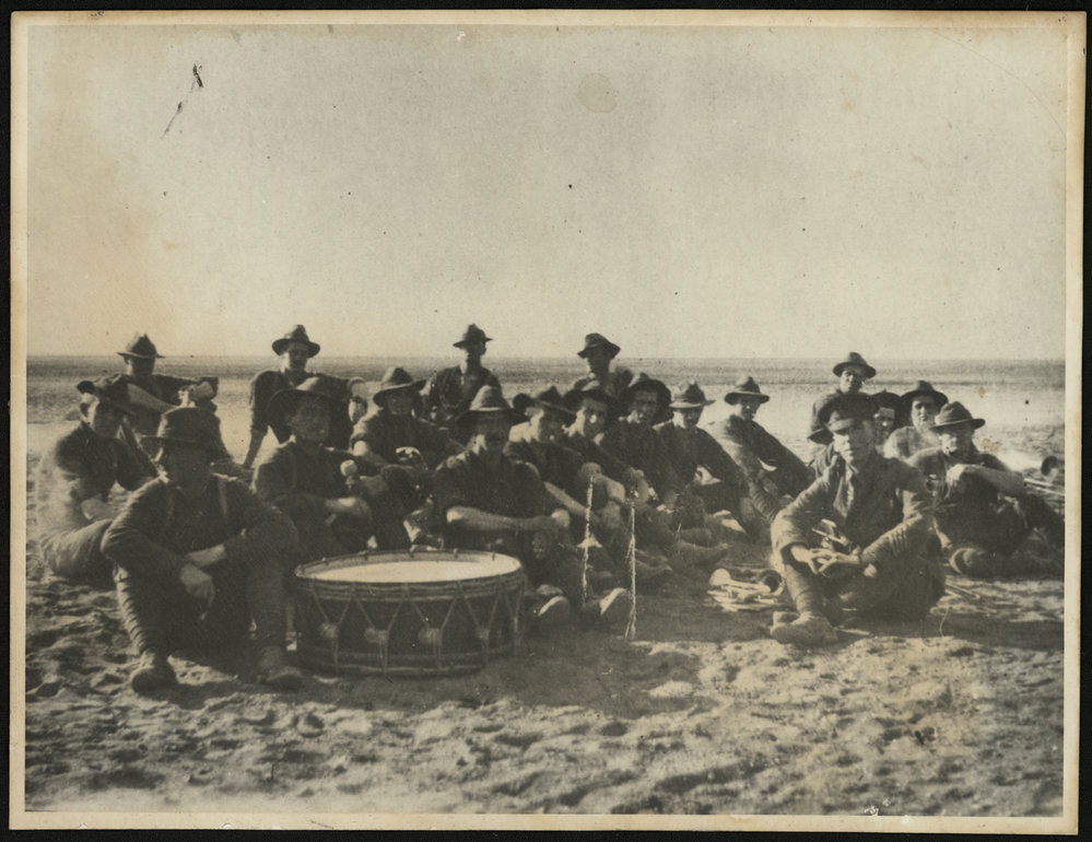 WWI Photograph Album - England [loose photo]