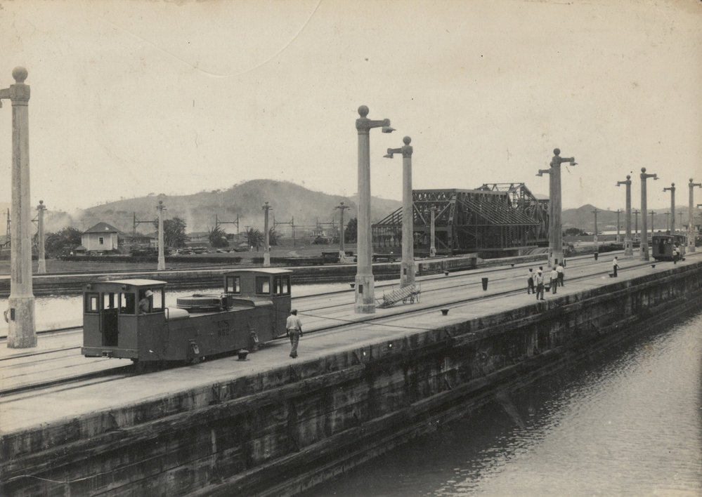 Photo from page 14 of album WW1 Photograph album of Charles Louis Armitage