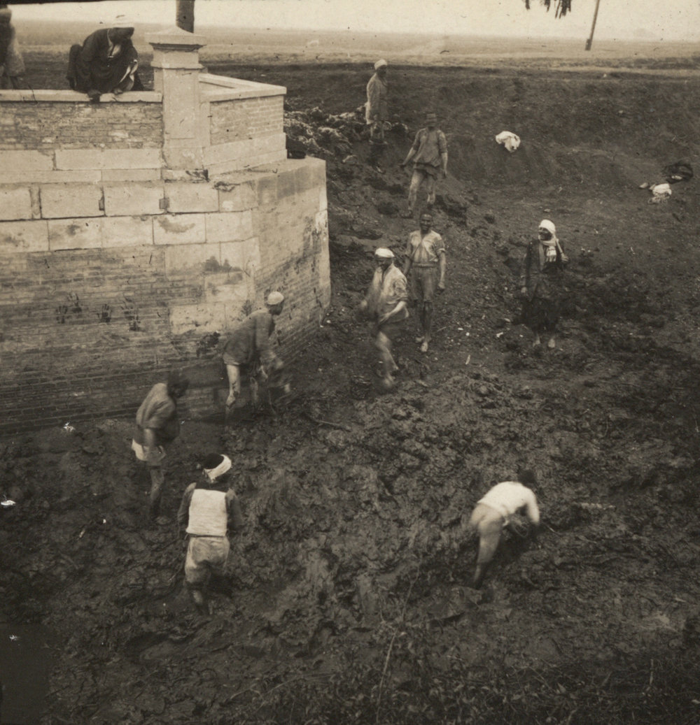 Photo from page 05 of album WW1 Photograph Album of Harry Jenkin