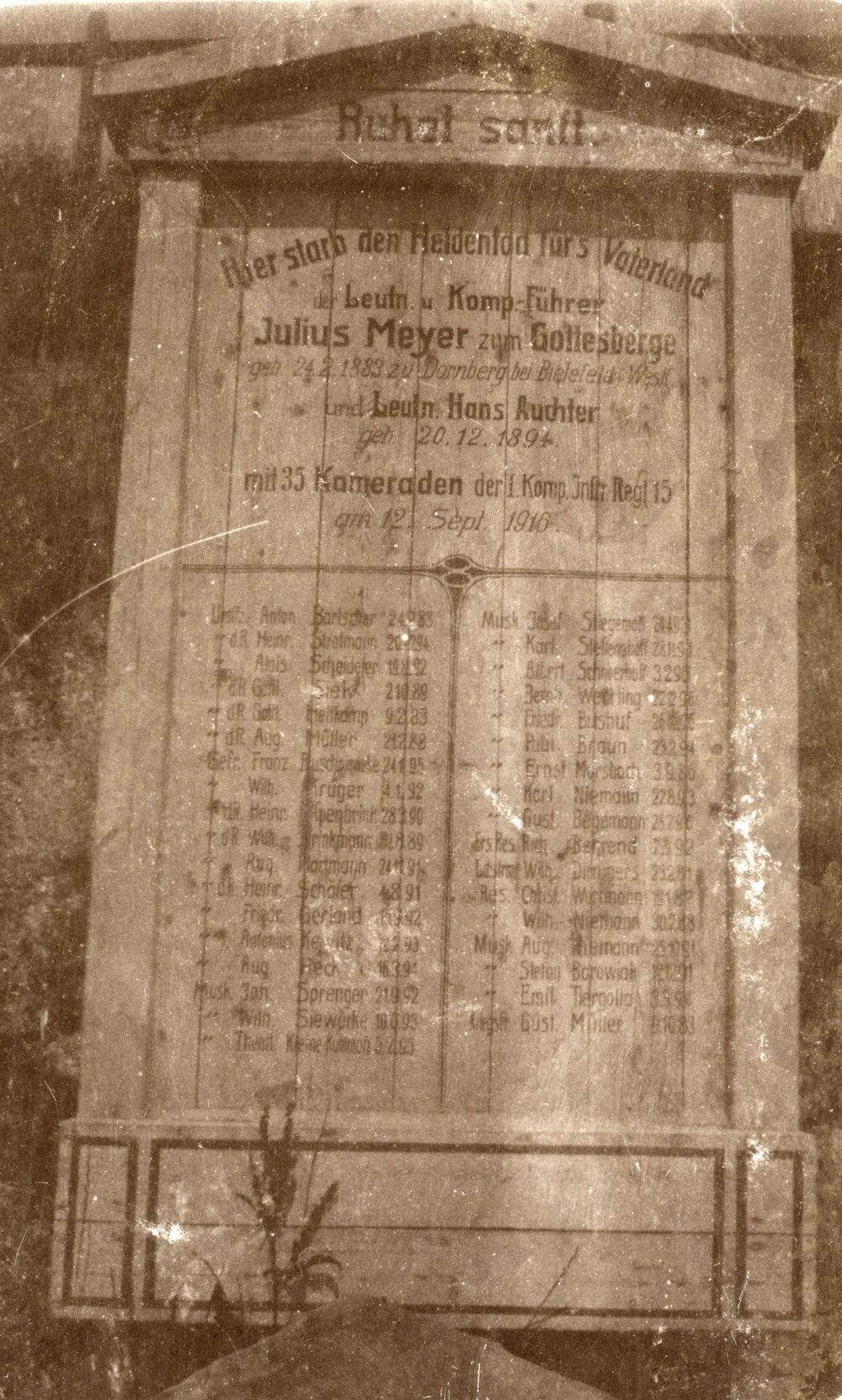 Photo from page 04 of album Photograph Album - Western Front and Post WWI