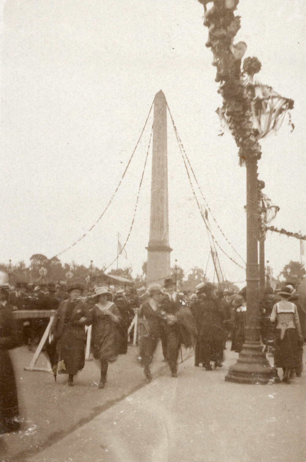 Photo from page 08 of album Photograph Album - Western Front and Post WWI