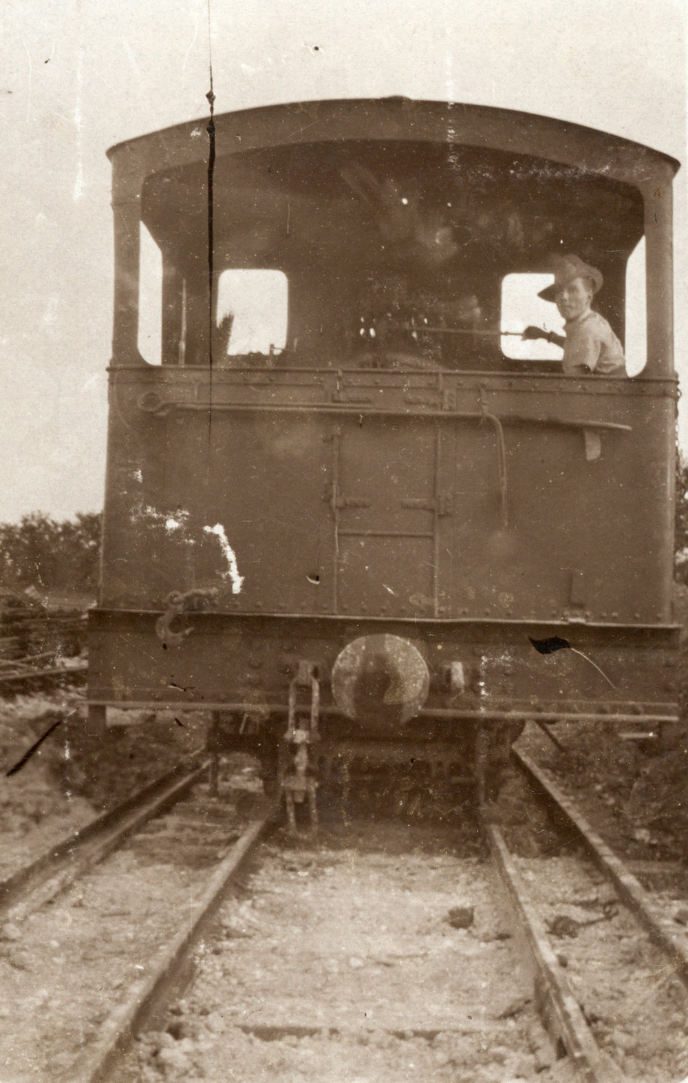 Photo from page 09 of album Photograph Album - Western Front and Post WWI