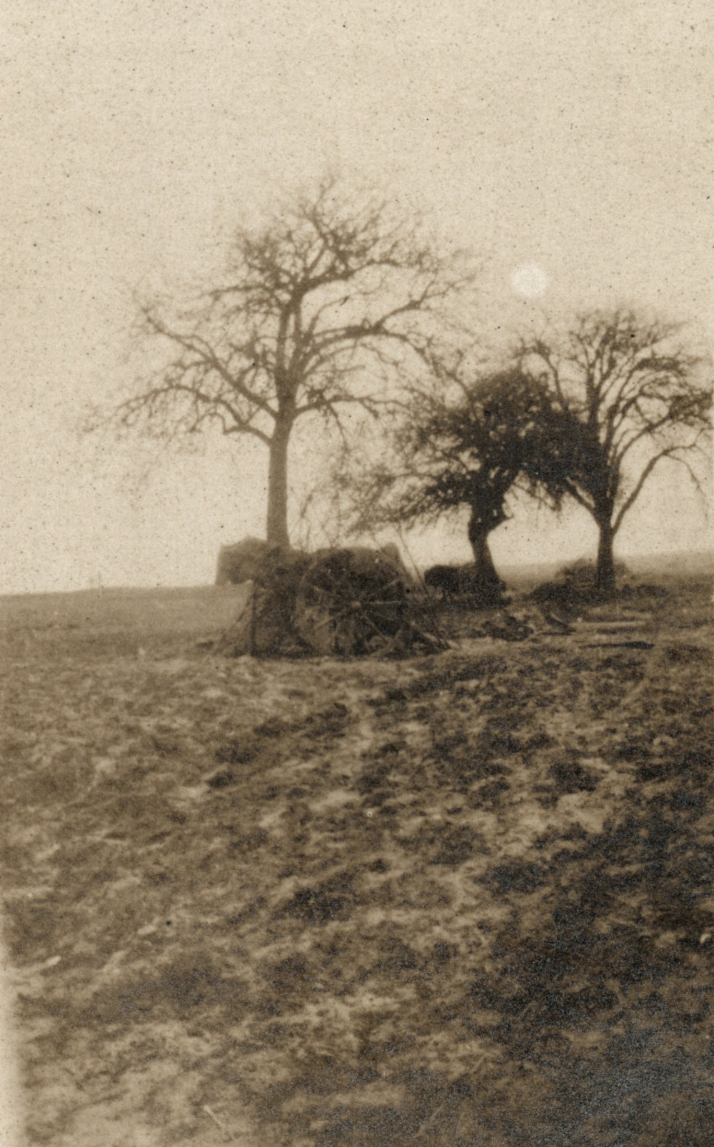 Photo from page 05 of album WWI Photograph Album - Western Front