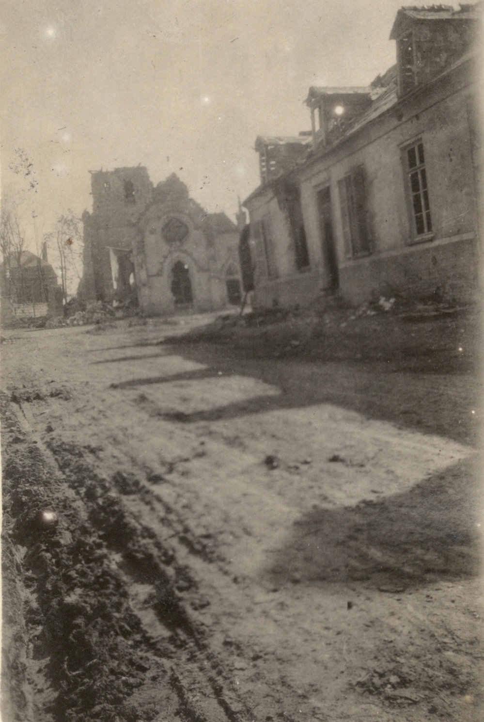 Photo from page 26 of album WWI Photograph Album - Western Front