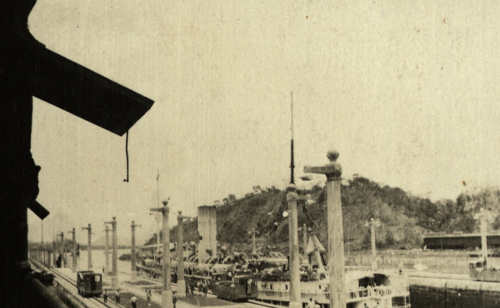 Photo from page 04 of album WWI Photograph Album - United Kingdom and Europe - Post WWI