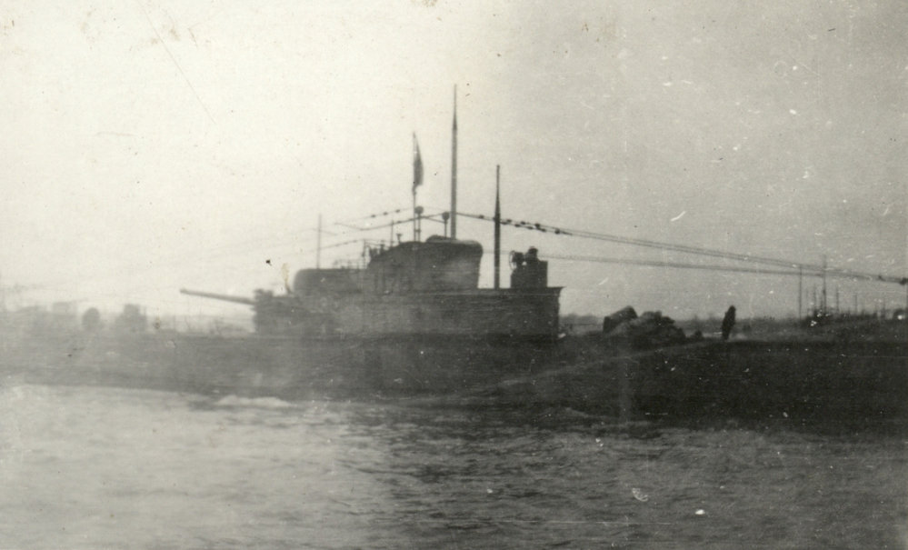 Photo from page 08 of album WWI Photograph Album - United Kingdom and Europe - Post WWI