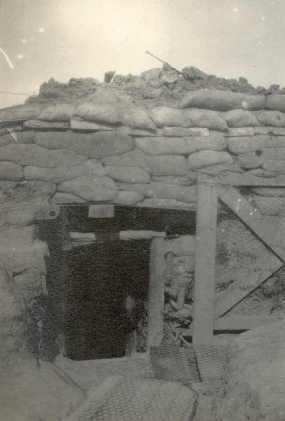 Photo from page 04 of album WWI Photograph Album - Western Front.