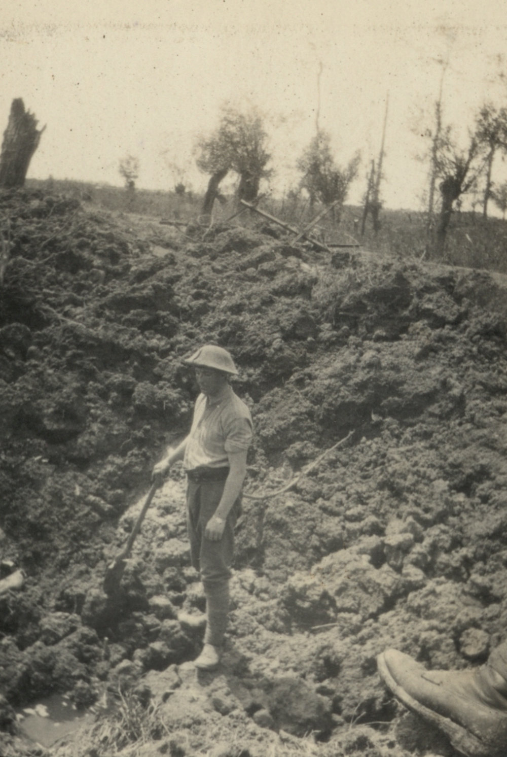 Photo from page 06 of album WWI Photograph Album - Western Front.