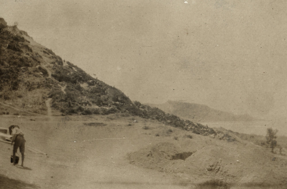 Photo from page 10 of album WWI Photograph Album - New Zealand, Egypt, Gallipoli, France and England.