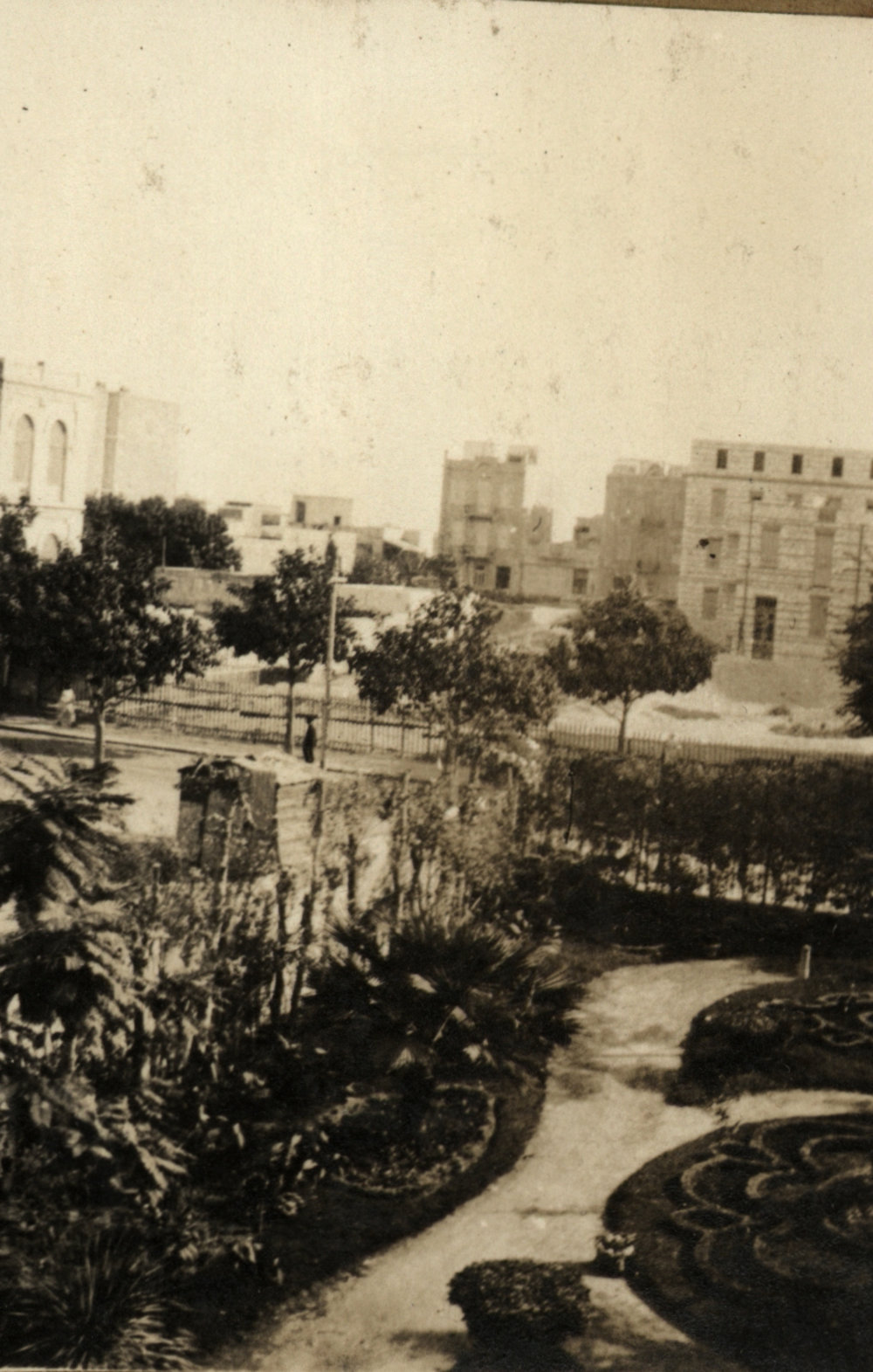 Photo from page 14 of album WWI Photograph Album- Nurses and Medical Services in Egypt and Gallipoli.