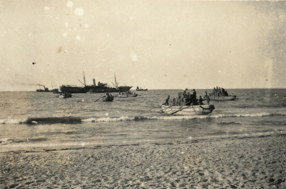 Photo from page 10 of album WWI Photograph Albums- Egypt, Gallipoli, Sinai &amp; Palestine.