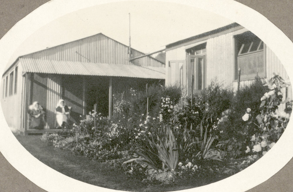 Photo from page 34 of album WWI Photograph Album- Egypt and Britain.