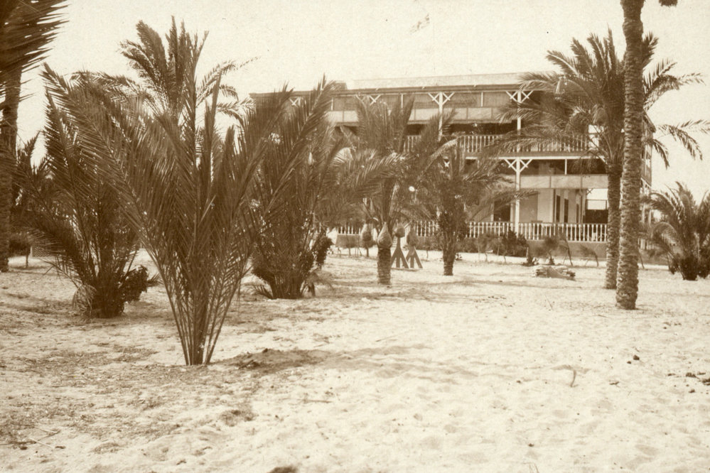 Photo from page 46 of album WWI Photograph Album- Egypt and Britain.
