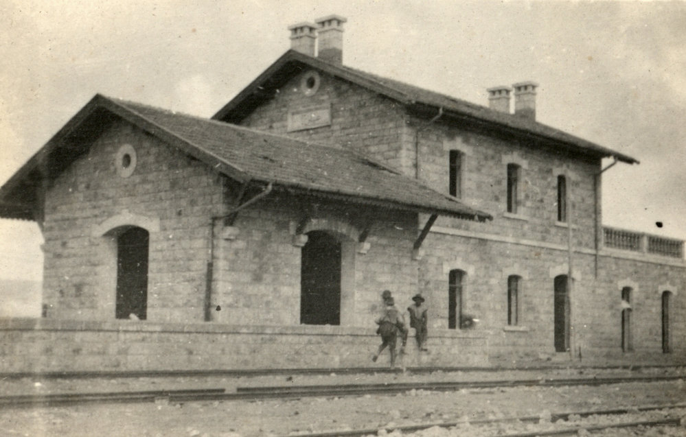 Photo from page 08 of album WWI Photograph Albums- Sinai &amp; Palestine.