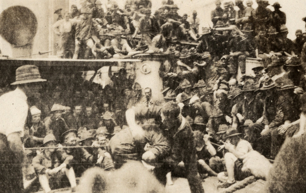 Photo from page 05 of album WWI Photograph Album- Featherston (NZ), Egypt, Gallipoli &amp; Sinai and Palestine.