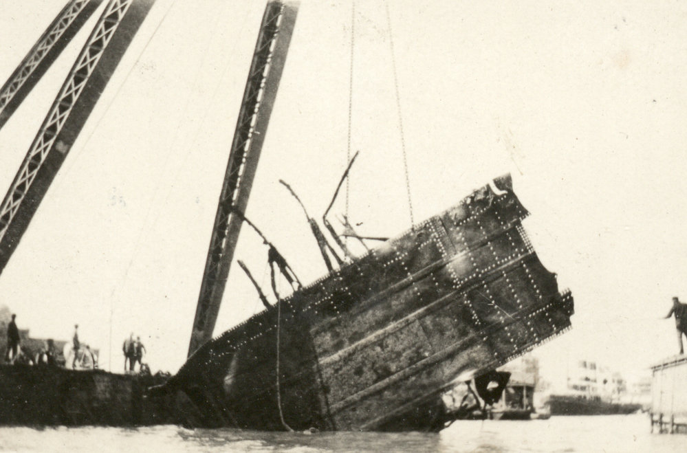 Photo from page 08 of album WWI Photograph Album- Featherston (NZ), Egypt, Gallipoli &amp; Sinai and Palestine.