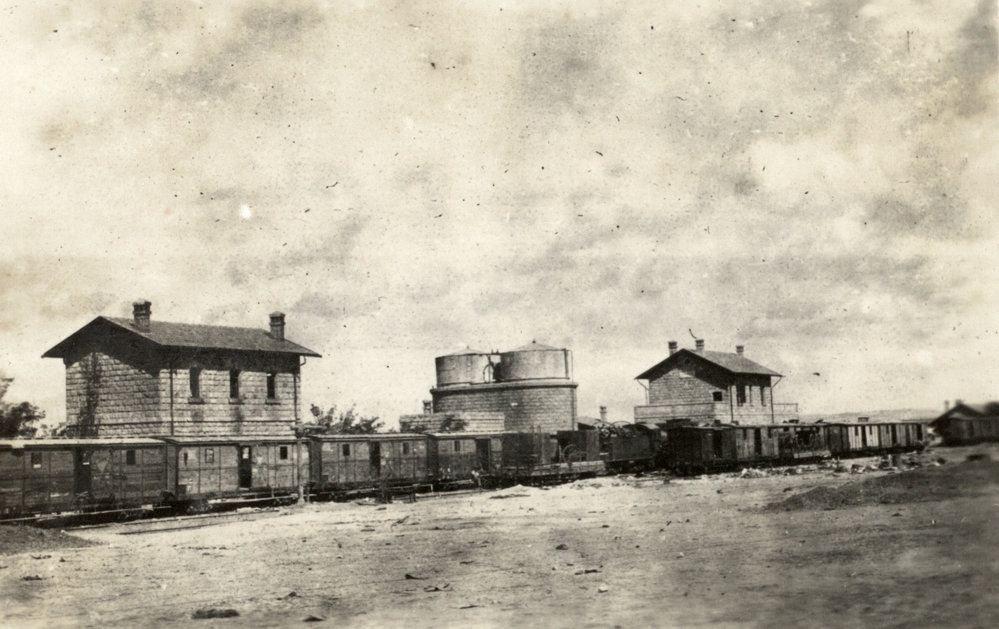 Photo from page 13 of album WWI Photograph Album- Featherston (NZ), Egypt, Gallipoli &amp; Sinai and Palestine.