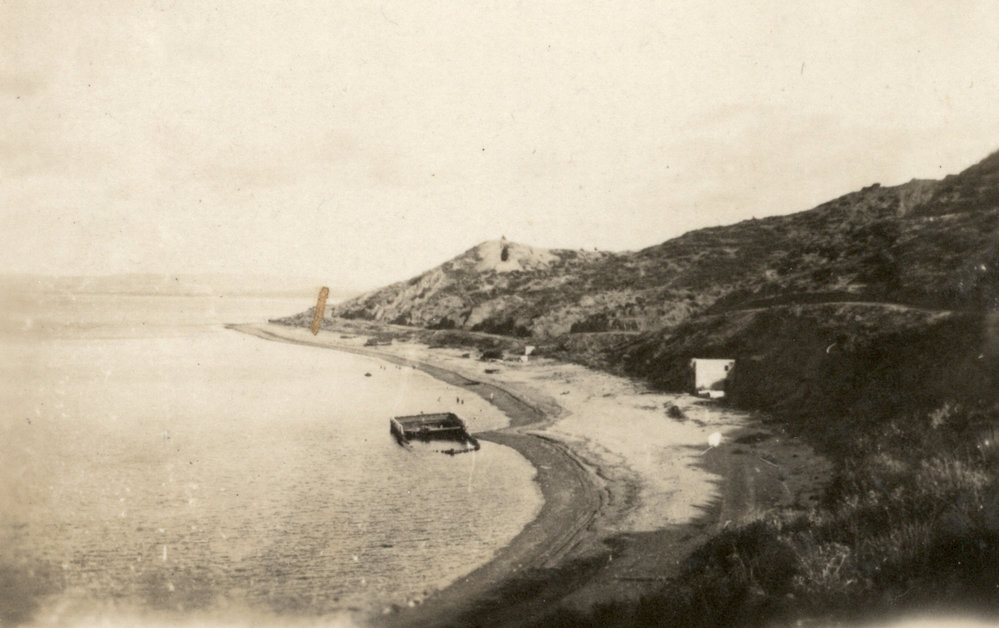 Photo from page 14 of album WWI Photograph Album- Featherston (NZ), Egypt, Gallipoli &amp; Sinai and Palestine.