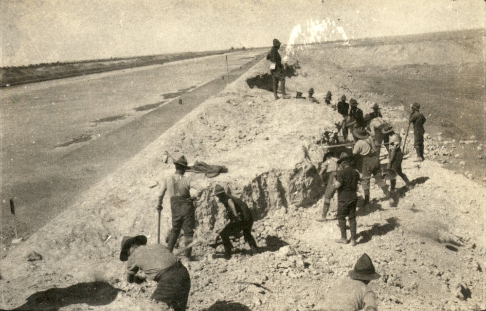 Photo from page 13 of album WWI Photograph Album- Egypt and Gallipoli.