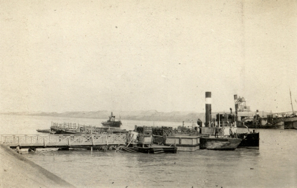 Photo from page 17 of album WWI Photograph Album- Egypt and Gallipoli.