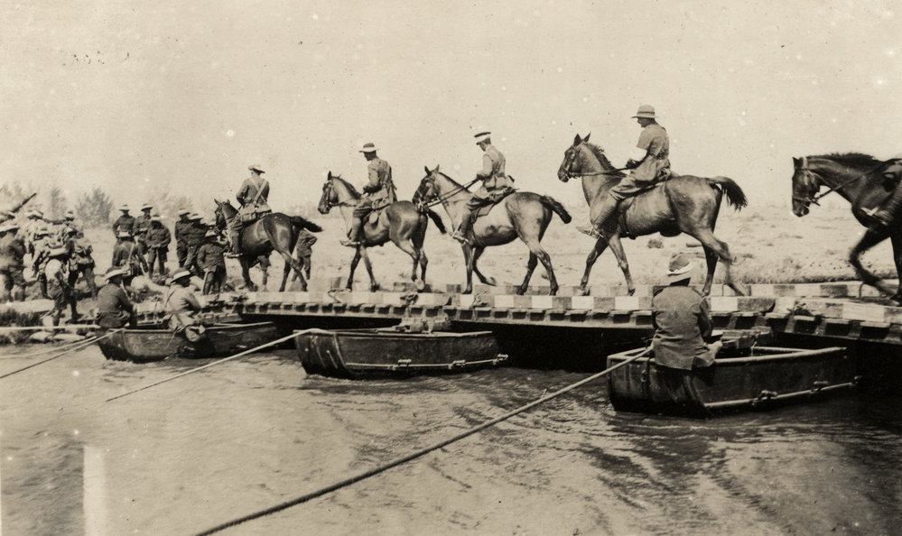 Photo from page 18 of album WWI Photograph Album- England, Egypt, Gallipoli and Western Front.