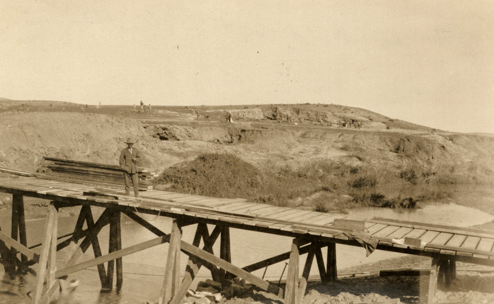 Photo from page 18 of album WWI Photograph Album- England, Egypt, Gallipoli and Western Front.