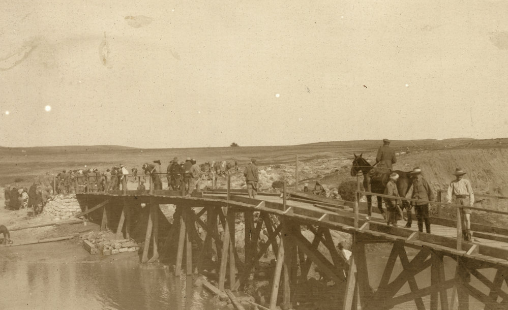 Photo from page 18 of album WWI Photograph Album- England, Egypt, Gallipoli and Western Front.