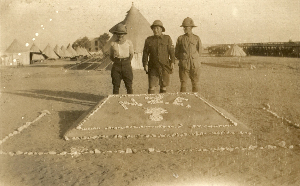 Photo from page 35 of album WWI Photograph Album- England, Egypt, Gallipoli and Western Front.