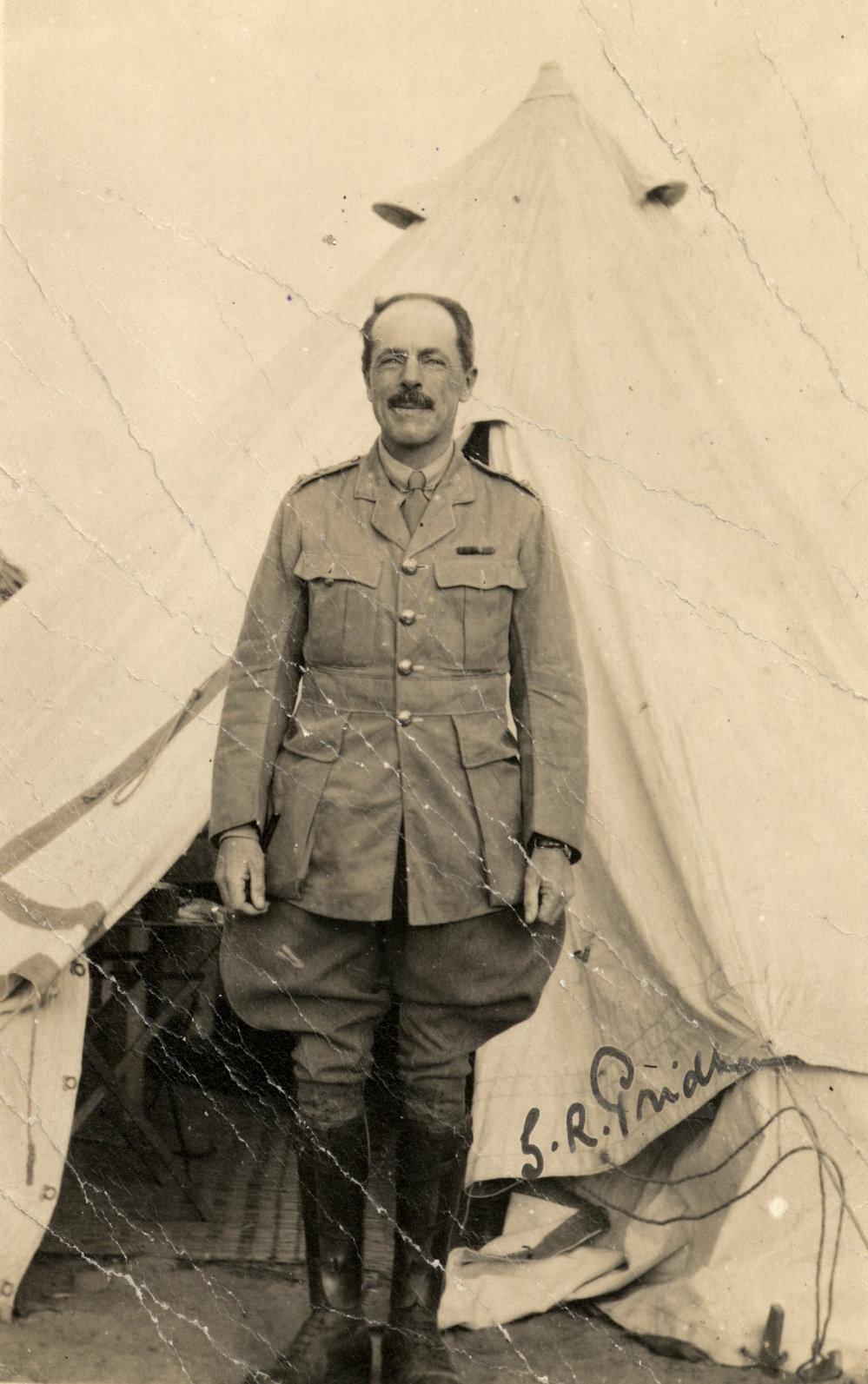 Photo from page 41 of album WWI Photograph Album- England, Egypt, Gallipoli and Western Front.