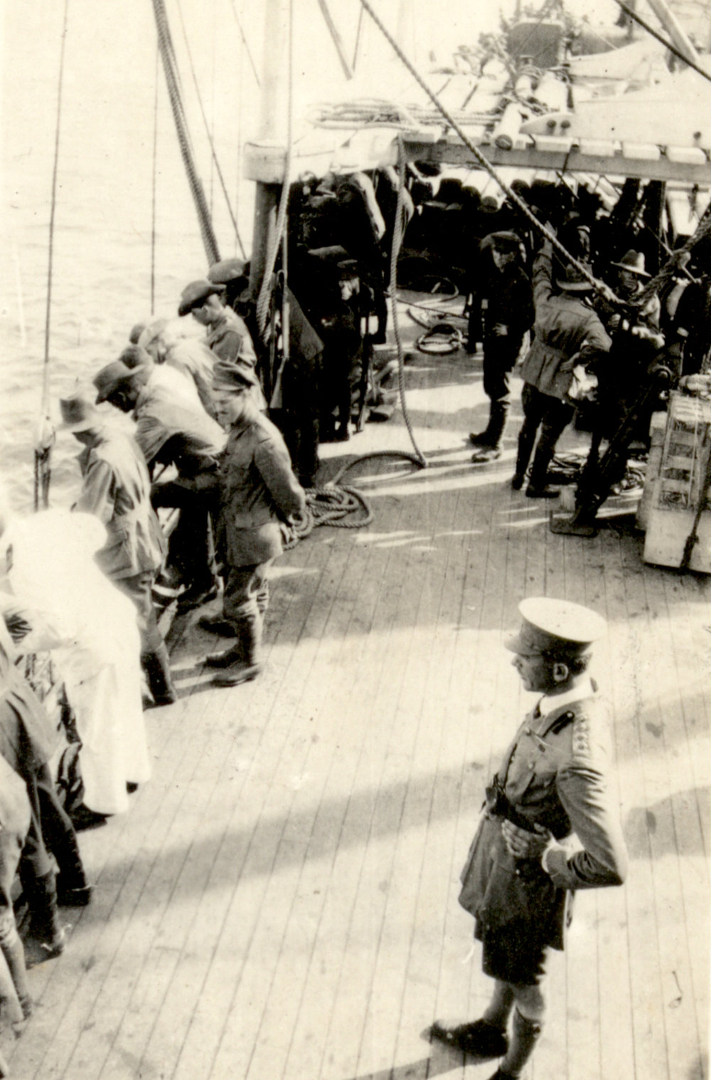 Photo from page 41 of album WWI Photograph Album- England, Egypt, Gallipoli and Western Front.