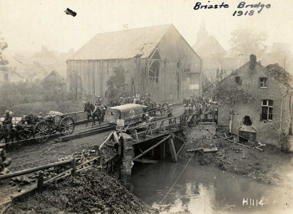 Photo from page 42 of album WWI Photograph Album- England, Egypt, Gallipoli and Western Front.