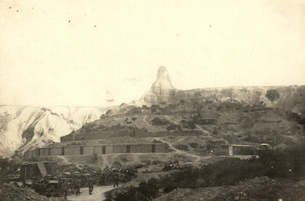 Photo from page 43 of album WWI Photograph Album- England, Egypt, Gallipoli and Western Front.