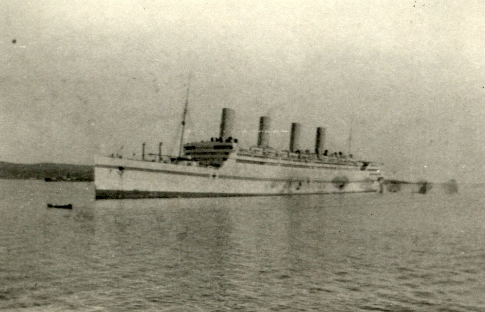 Photo from page 51 of album WWI Photograph Album- England, Egypt, Gallipoli and Western Front.