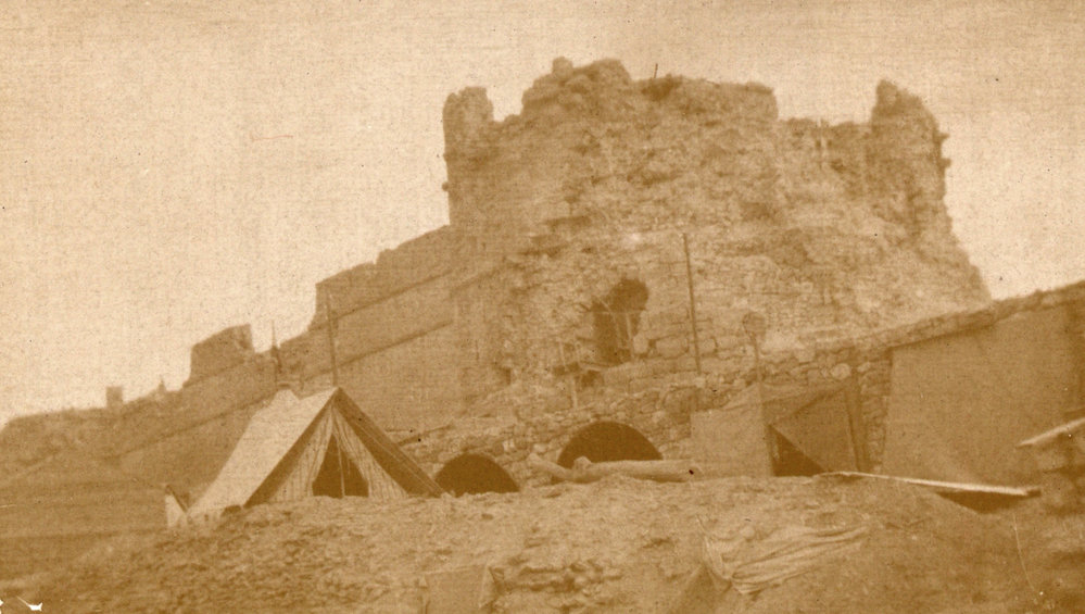 Photo from page 51 of album WWI Photograph Album- England, Egypt, Gallipoli and Western Front.