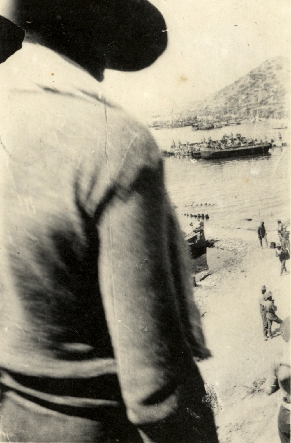 Photo from page 52 of album WWI Photograph Album- England, Egypt, Gallipoli and Western Front.