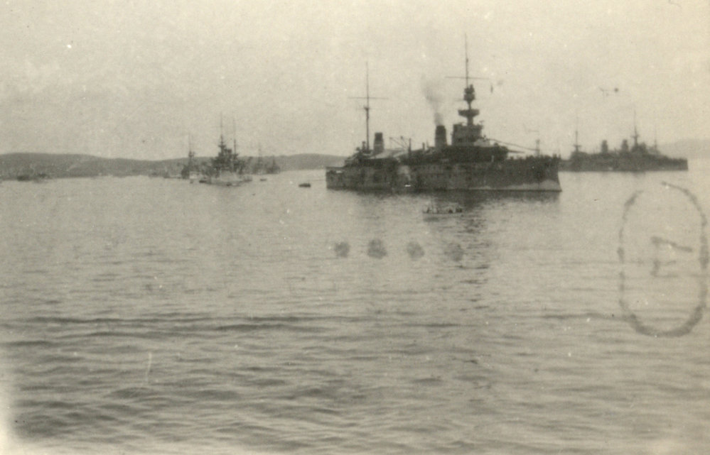 Photo from page 57 of album WWI Photograph Album- England, Egypt, Gallipoli and Western Front.