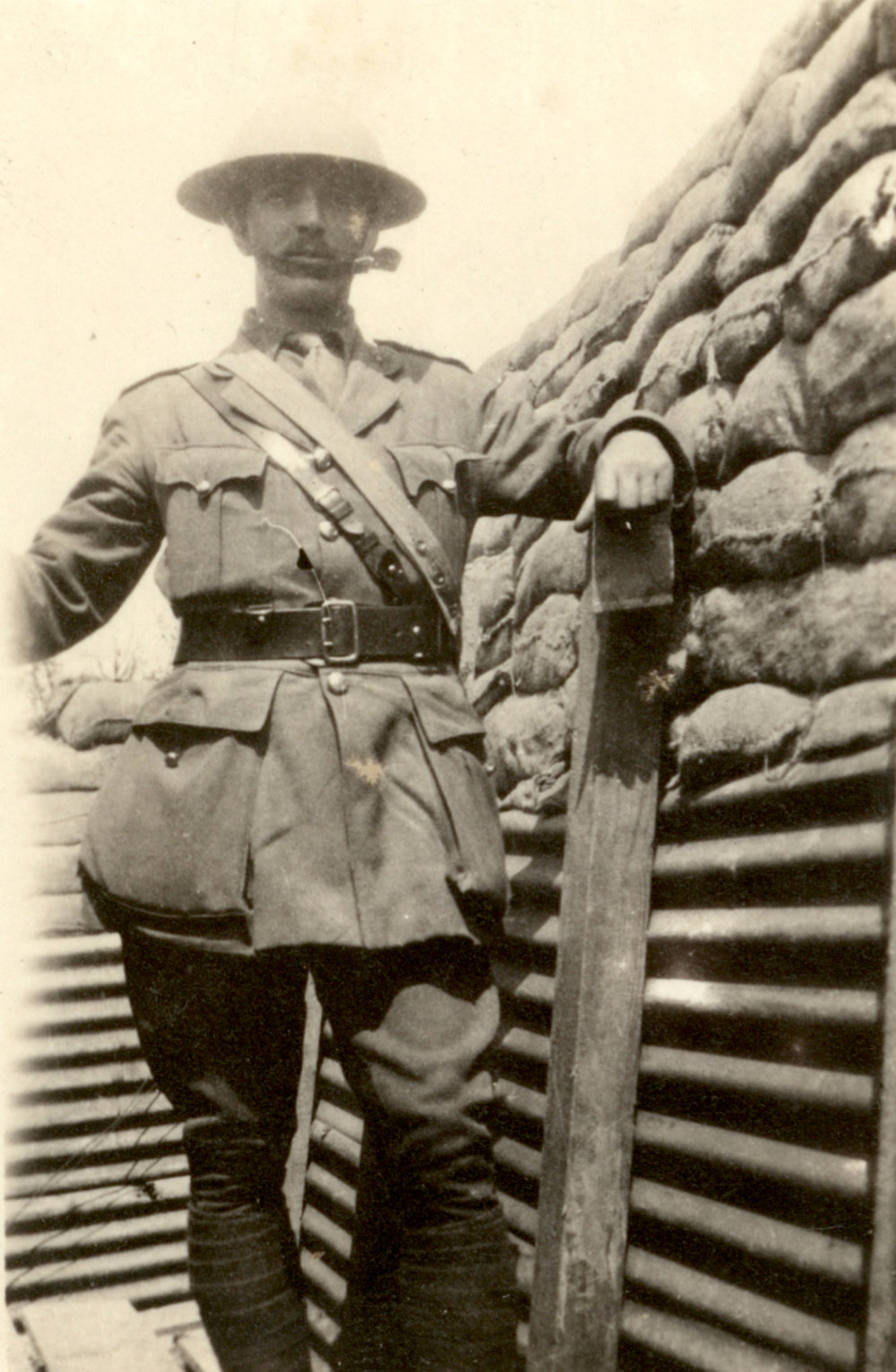 Photo from page 69 of album WWI Photograph Album- England, Egypt, Gallipoli and Western Front.