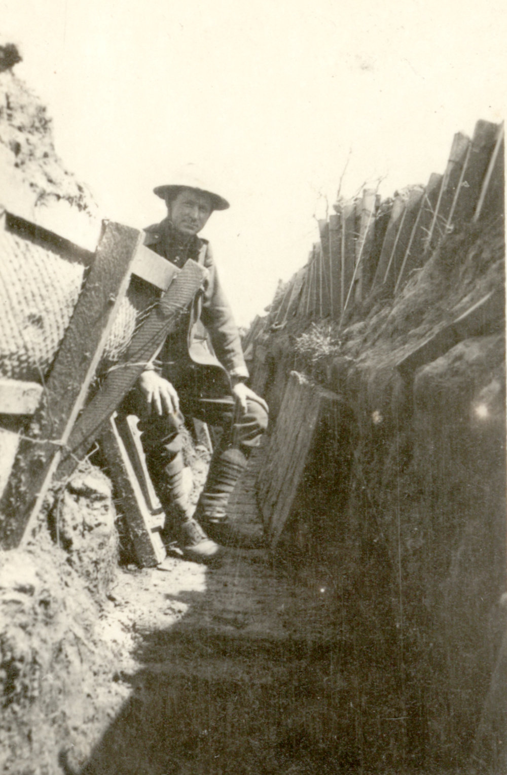 Photo from page 72 of album WWI Photograph Album- England, Egypt, Gallipoli and Western Front.