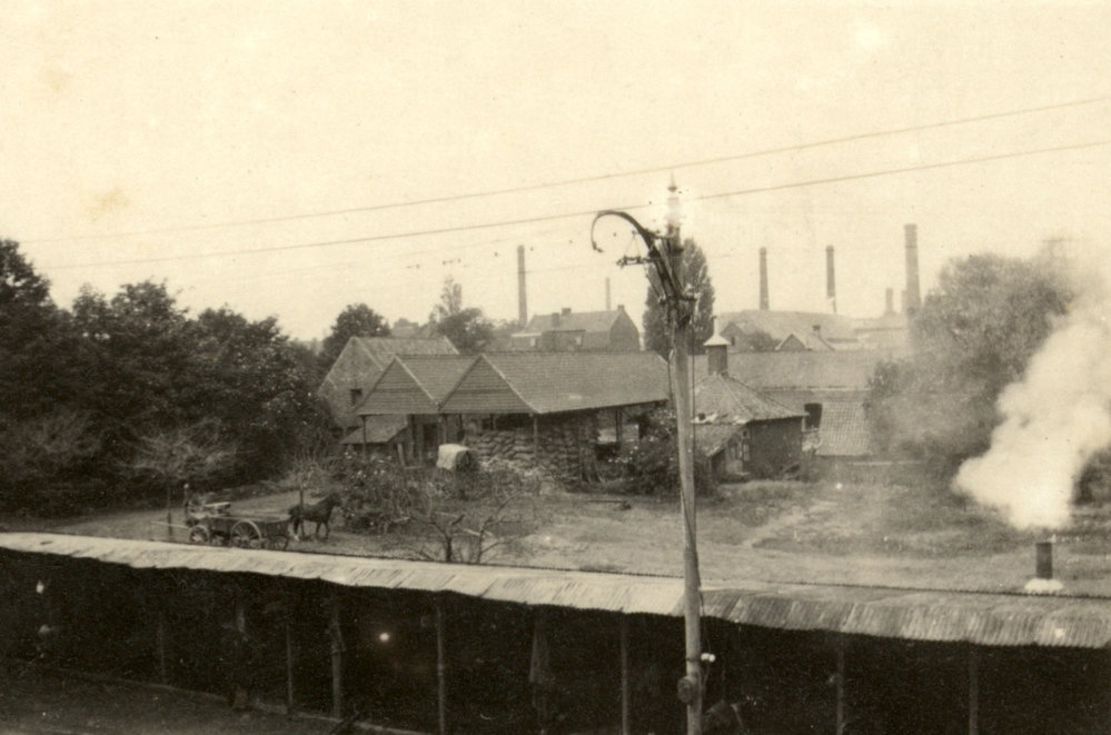Photo from page 72 of album WWI Photograph Album- England, Egypt, Gallipoli and Western Front.