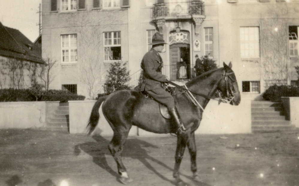 Photo from page 79 of album WWI Photograph Album- England, Egypt, Gallipoli and Western Front.
