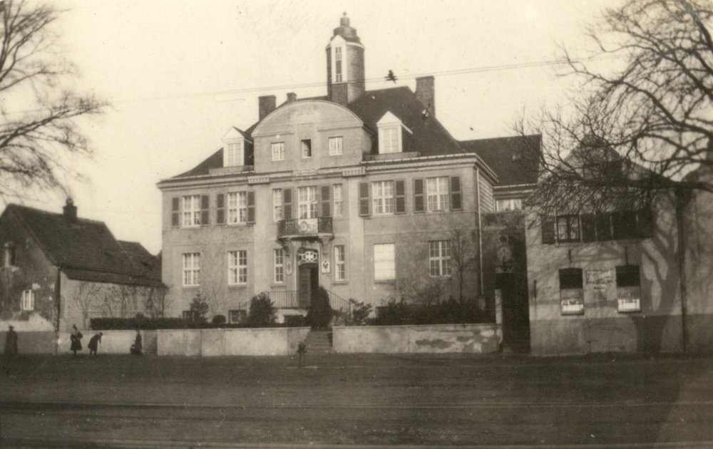 Photo from page 79 of album WWI Photograph Album- England, Egypt, Gallipoli and Western Front.