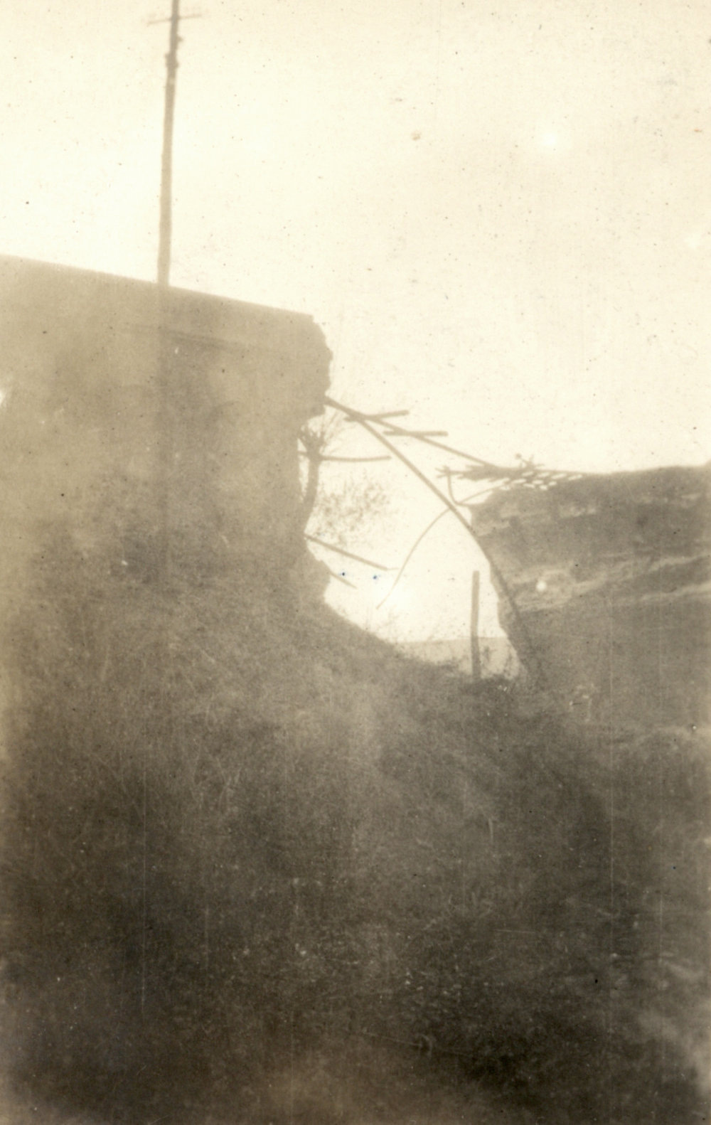 Photo from page 81 of album WWI Photograph Album- England, Egypt, Gallipoli and Western Front.