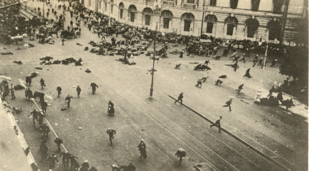 Photo from page 87 of album WWI Photograph Album- England, Egypt, Gallipoli and Western Front.