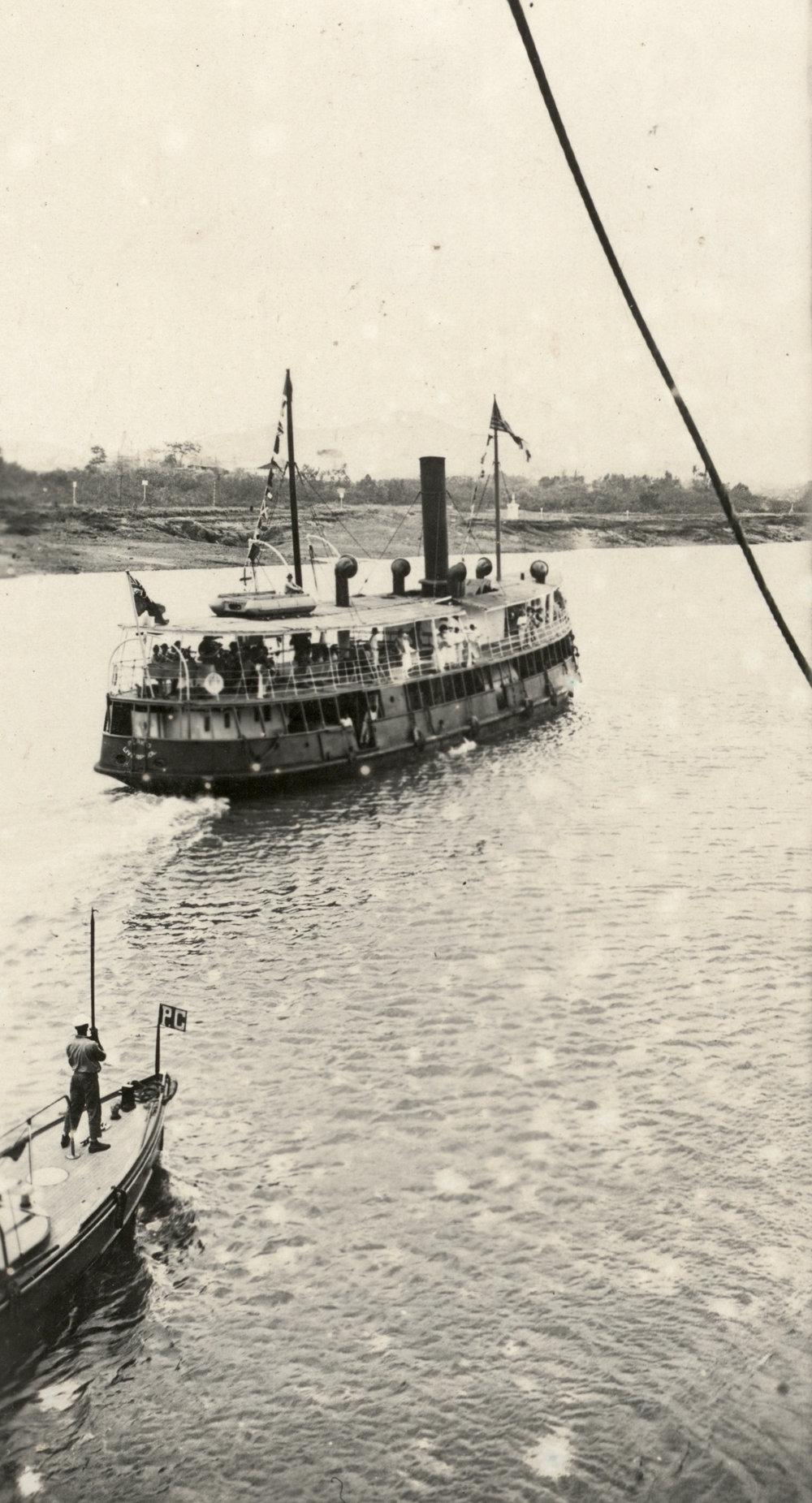 Photo from page 88 of album WWI Photograph Album- England, Egypt, Gallipoli and Western Front.